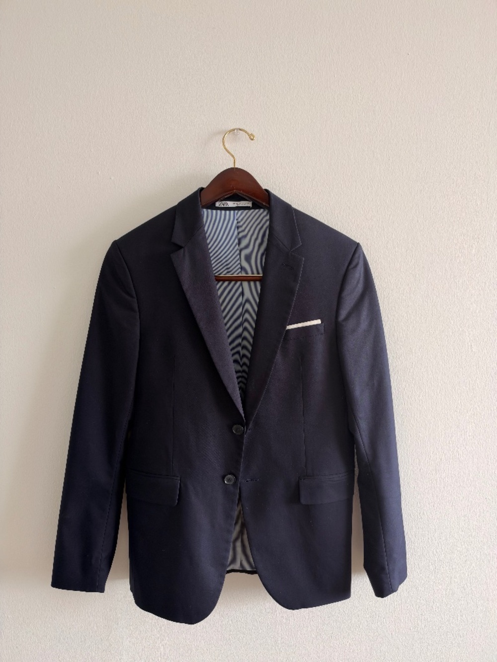 Title: Zara Men Navy Blue Two Piece Suit
